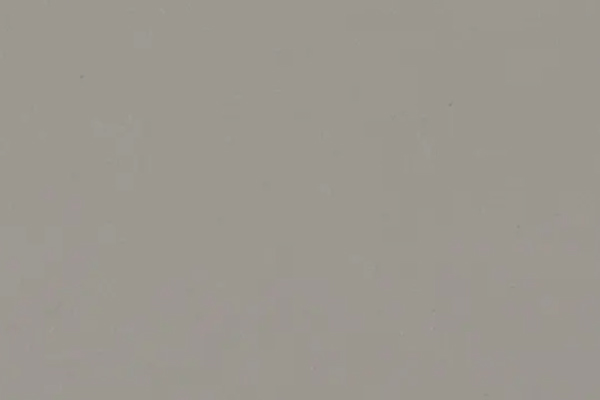 Ω